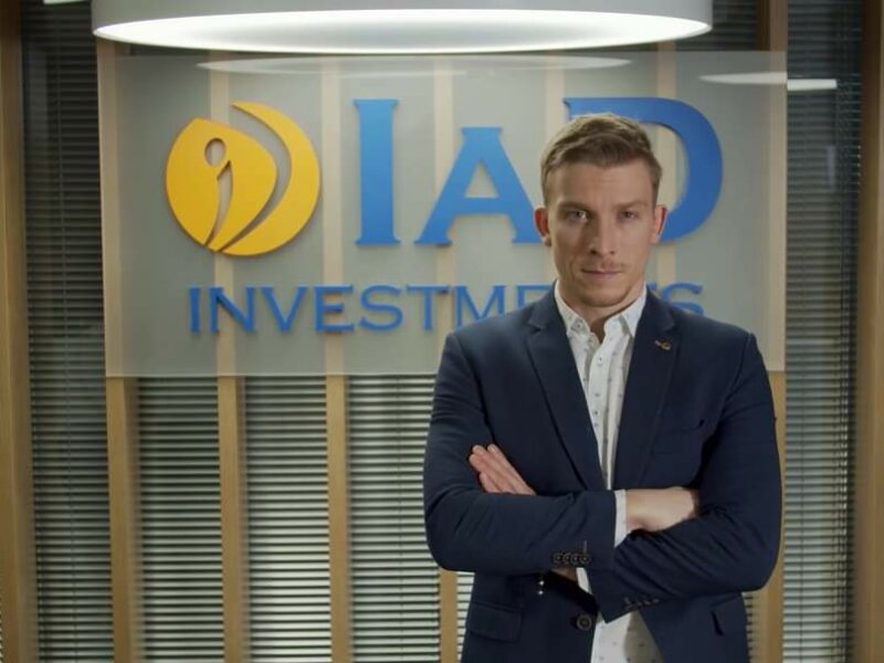IAD Talks s Jurajom Bačom – Aktívne vs. pasívne investovanie