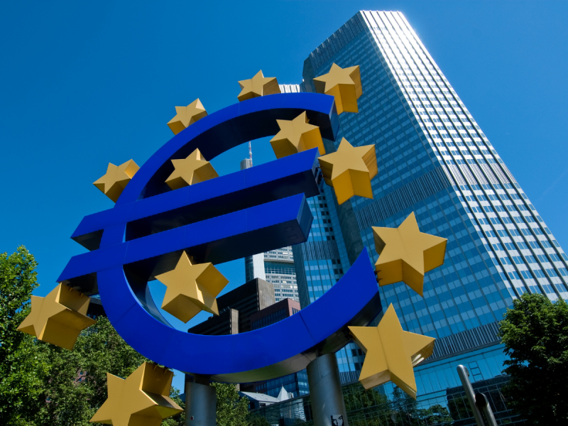 Kroky ECB na skrotenie inflácie