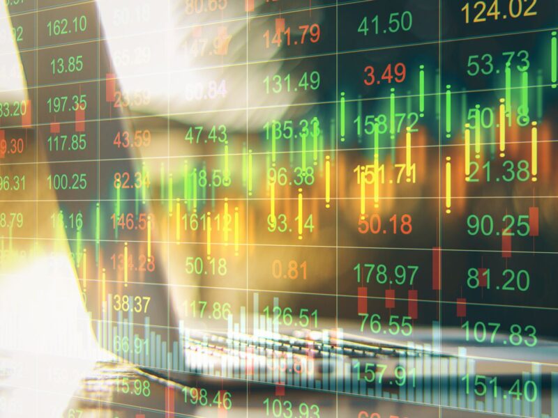 Najlepší mesiac pre japonské akcie za tri desaťročia