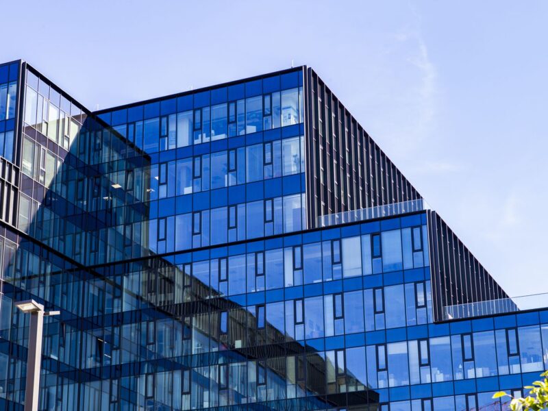 Prvý realitný fond rozšíril ponuku o Triedu CZK